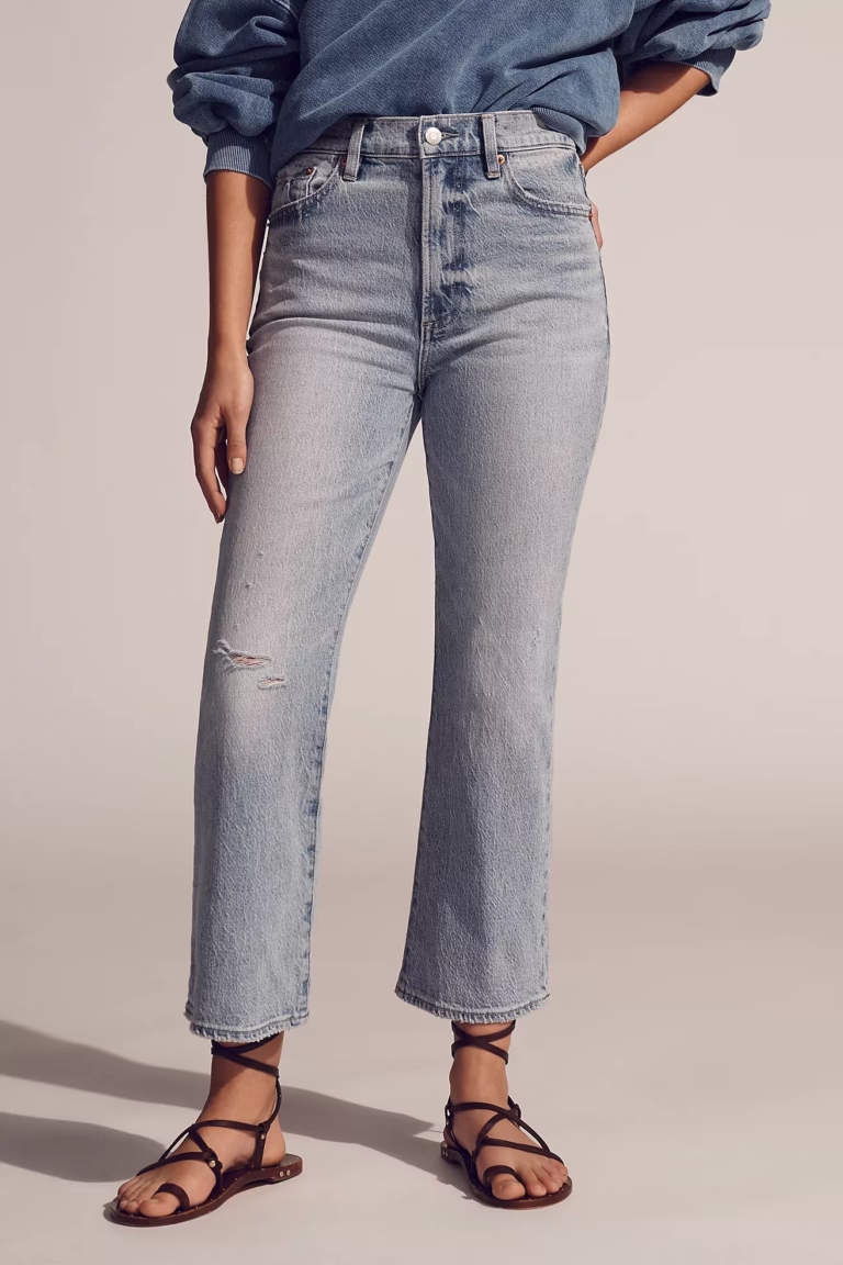 The Millennial’s Guide to Wide Leg Jeans