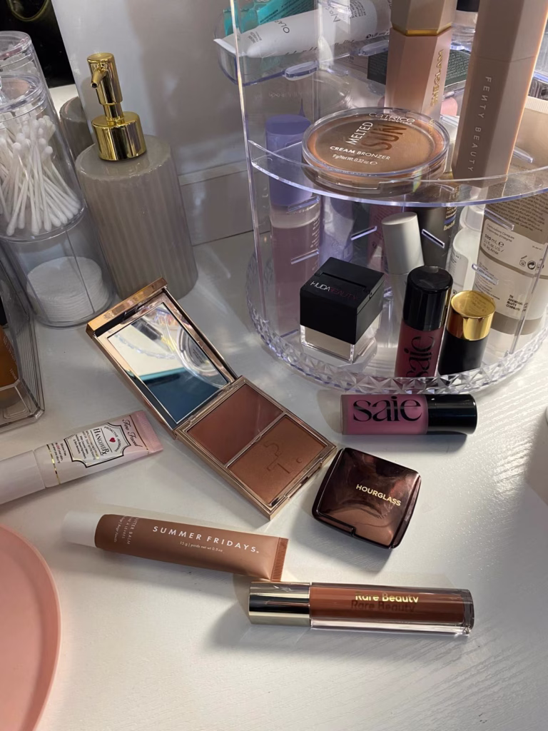Makeup desk organization