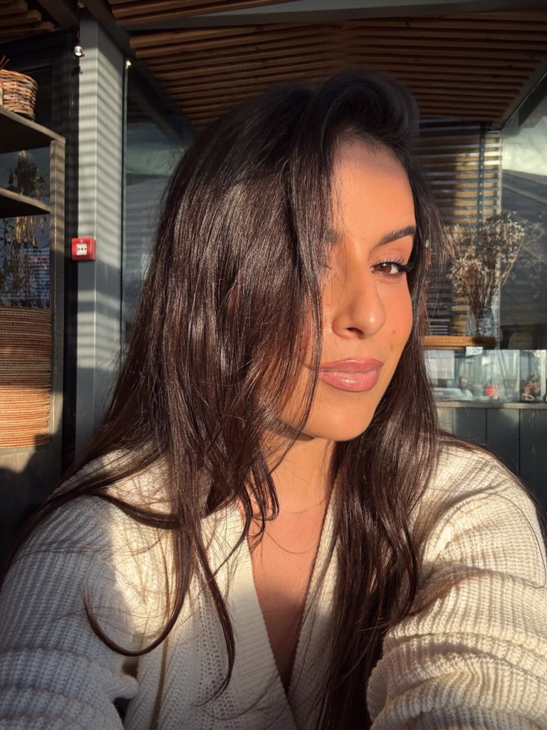 Clean girl makeup